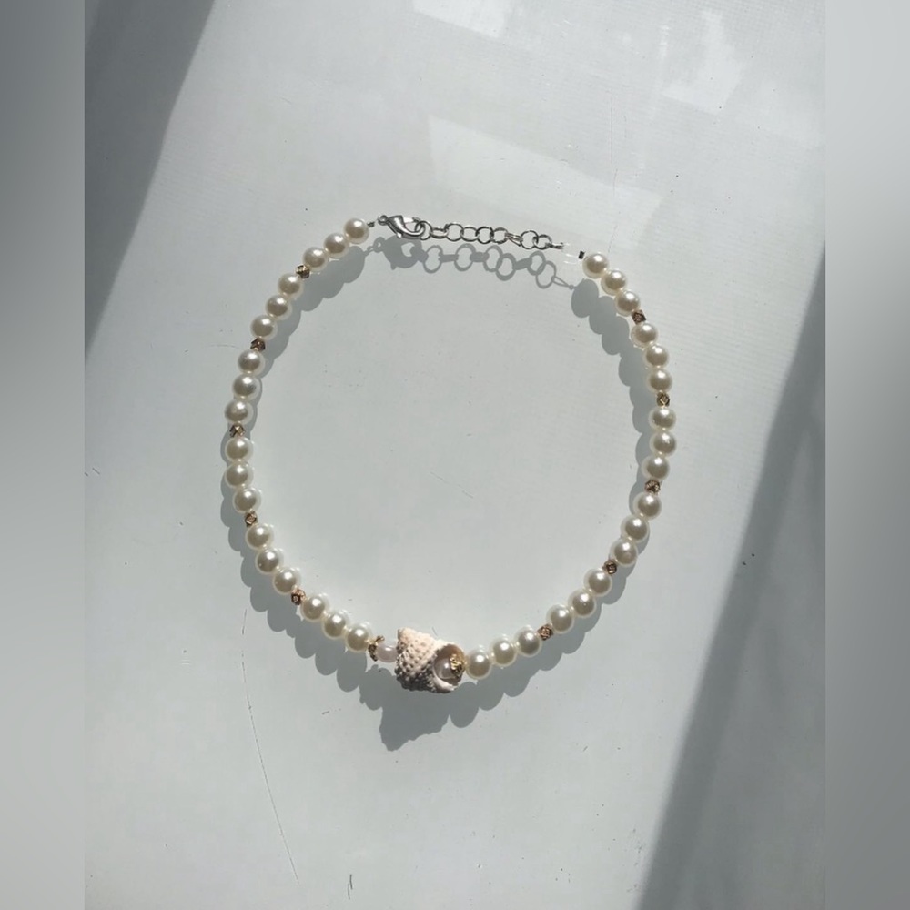 Real Shell Pearl Necklace